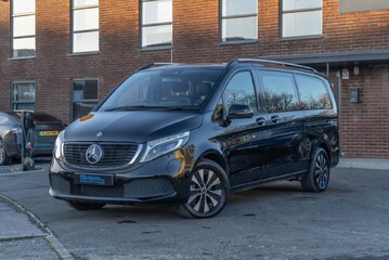 Mercedes-Benz Eqv EQV 300 Sport, Adaptive Cruise, 7 Seater, Apple CarPlay, Reversing Camera