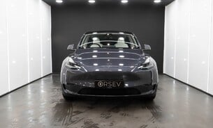 Tesla Model Y Long Range, White Interior, Panoramic Roof, Parking Sensors, VAT Q  4