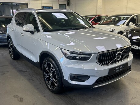 Volvo XC40 T4 Inscription Pro Full Spec! Pano Sunroof, 360 Camera, Pilot Assist +++