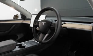 Tesla Model Y Standard Range Plus, 20" Induction Alloys, One Owner, Panoramic Roof, VAT Q 6