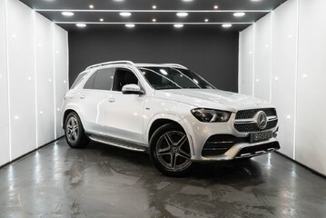 Mercedes-Benz GLE GLE 350 DE 4Matic AMG Line Premium PHEV, Full MB Service History, VAT Q