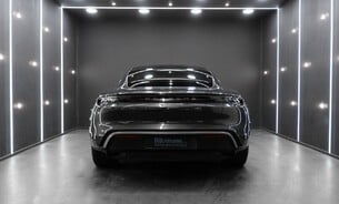 Porsche Taycan 4S (93KWH) BOSE Massage Seats InnoDrive 360 Cam Pano Roof Matrix LEDs  5