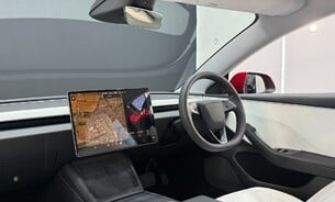 Tesla Model 3 RWD Ultra Red, White Interior, Ambient Lighting, Pano Roof,  2