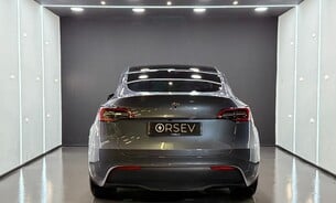 Tesla Model Y Standard Range Plus, Enhanced Autopilot Adaptive LED Headlamps Parcel Shelf 11