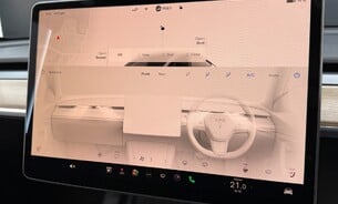 Tesla Model Y Standard Range Plus, Enhanced Autopilot Adaptive LED Headlamps Parcel Shelf 20