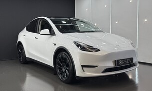 Tesla Model Y Long Range, 20" Induction Wheels, Just had Brand New Rear Tyres, One Owner 7