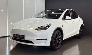 Tesla Model Y Long Range, 20" Induction Wheels, Just had Brand New Rear Tyres, One Owner 9