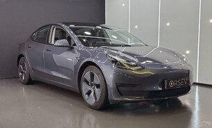 Tesla Model 3 Long Range Heat Pump Heated Steering Wheel Pano Roof Black Interior VAT Q 8