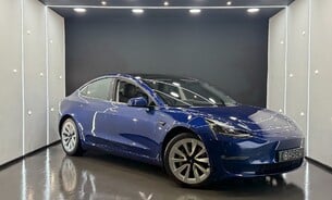 Tesla Model 3 Long Range Enhanced Autopilot 19'' Sport Wheels Heat Pump 1