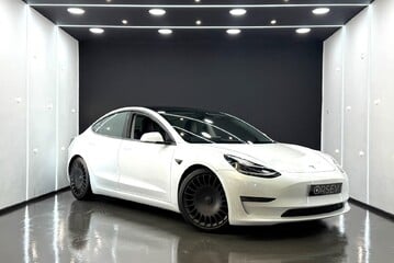 Tesla Model 3 Long Range, One Owner, 19" Aero Razor Wheels, Alcantara Dash, 