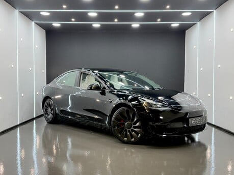 Tesla Model 3 Performance, White interior, Solid Black, Heat Pump, 21" Uberturbine Wheels