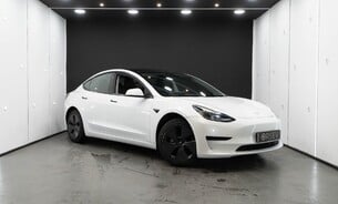 Tesla Model 3 Standard Range Plus, LFP Battery Pano Roof Heated Steering Wheel and Seats 1