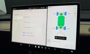 Tesla Model Y Performance, Enhanced Autopilot Auto Lane Change Heat Pump Panoramic Roof  18