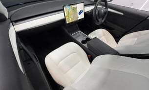 Tesla Model 3 Long Range, White Interior, Heat Pump, Heated Steering Wheel, Pano Roof 7