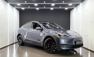 Tesla Model Y Long Range, 20" Induction Wheels, Heated Steering Wheel, Pano Roof 1