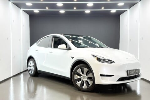 Tesla Model Y RWD ONLY 777 miles! Pristine! Pano Roof Heated Steering Wheel & Seats VAT Q 