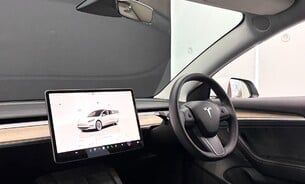 Tesla Model 3 Standard Range Plus, 19" Sport Wheels, Ryzen Chip, Larger 60kWh LFP Battery 2