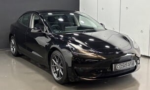 Tesla Model 3 Long Range, Heat Pump, Solid Black, Adaptive LED Headlights, Panoramic Roof 3