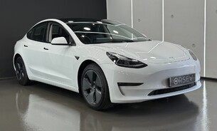 Tesla Model 3 Long Range, Heat Pump, Heated Steering Wheel, Pano Roof, Black Interior 5