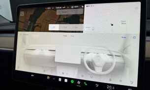 Tesla Model Y Long Range, Heat Pump, Heated Steering Wheel, Pano Roof, Black Interior 24