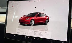 Tesla Model 3 Long Range, 19 inch Sport Wheels, Red Multi Coat, Black Interior, Heat Pump 16