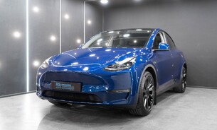 Tesla Model Y Long Range, 20" Induction Wheels, Deep Metallic Blue, Pano Roof, Heat Pump 7