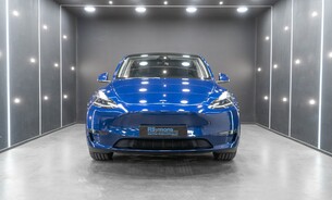 Tesla Model Y Long Range, 20" Induction Wheels, Deep Metallic Blue, Pano Roof, Heat Pump 8
