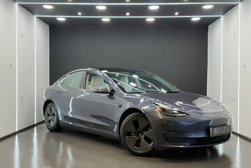 Tesla Model 3 Long Range White Interior Midnight Silver Heat Pump Pano Roof One Owner