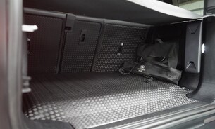 Land Rover Defender XS Edition 110 P400e PHEV Pano Roof, Advanced Tow Pack, FLRSH, Super Spec! 38