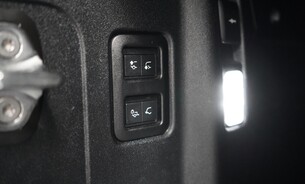 Land Rover Defender XS Edition 110 P400e PHEV Pano Roof, Advanced Tow Pack, FLRSH, Super Spec! 39