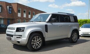 Land Rover Defender XS Edition 110 P400e PHEV FLRSH, Pano Roof, Advanced Tow Pack, Super Spec! 13