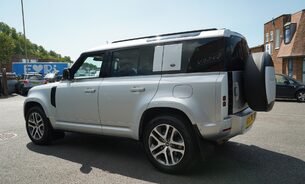 Land Rover Defender XS Edition 110 P400e PHEV FLRSH, Pano Roof, Advanced Tow Pack, Super Spec! 15