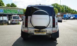 Land Rover Defender XS Edition 110 P400e PHEV FLRSH, Pano Roof, Advanced Tow Pack, Super Spec! 17