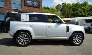 Land Rover Defender XS Edition 110 P400e PHEV FLRSH, Pano Roof, Advanced Tow Pack, Super Spec! 19