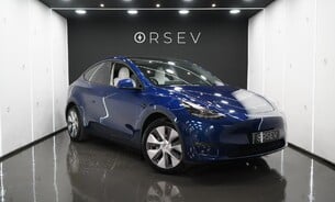 Tesla Model Y Long Range White Interior Enhanced Autopilot AutoPark and Summon One Owner 1