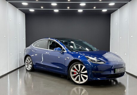 Tesla Model 3 Performance, LOW MILEAGE with Brand New Rear Tyres! Pano Roof 20" Alloys