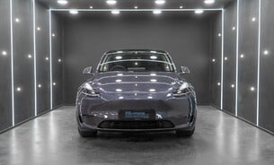 Tesla Model Y Long Range Enhanced Autopilot Midnight Silver Metallic One Owner Very Clean 6