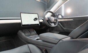 Tesla Model Y Long Range Enhanced Autopilot Midnight Silver Metallic One Owner Very Clean 2