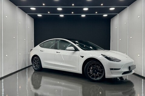 Tesla Model 3 Long Range Rear Wheel Drive c350 Mile Range! One Owner Heat Pump Ryzen Chip 