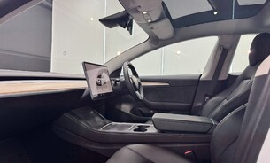 Tesla Model 3 Long Range Rear Wheel Drive c350 Mile Range! One Owner Heat Pump Ryzen Chip 10