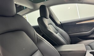 Tesla Model 3 Long Range Rear Wheel Drive c350 Mile Range! One Owner Heat Pump Ryzen Chip 13