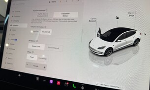 Tesla Model 3 Long Range Rear Wheel Drive c350 Mile Range! One Owner Heat Pump Ryzen Chip 15