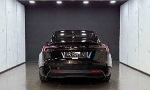 Tesla Model 3 RWD, Enhanced Autopilot, Auto Lane Change, AutoPark and Summon, VAT Q 11