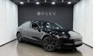 Tesla Model 3 RWD Enhanced Autopilot Auto Lane Change Solid Black Ambient Lighting VAT Q 1