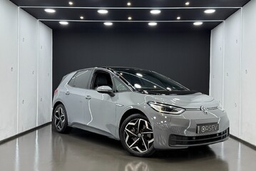 Volkswagen Id.3 Pro S Tour 77kWh Batt 300 Mile Range Head Up Display Massage Seats Rev Cam