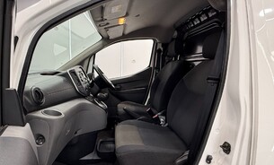 Nissan NV200 Acenta Rev Cam Keyless Go Heated Seats and Steering Wheel One Owner VAT Q 3