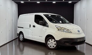 Nissan NV200 Acenta Rev Cam Keyless Go Heated Seats and Steering Wheel One Owner VAT Q 1