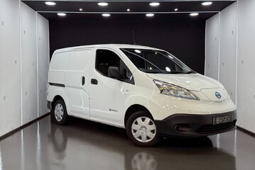 Nissan NV200 Acenta Rev Cam Keyless Go Heated Seats and Steering Wheel One Owner VAT Q