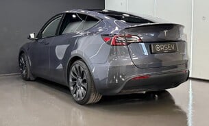 Tesla Model Y Performance, Black Interior, Panoramic Roof, Heated Seats, Track Mode VAT Q 4