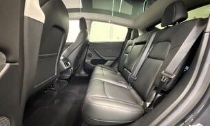 Tesla Model Y Performance, Black Interior, Panoramic Roof, Heated Seats, Track Mode VAT Q 12